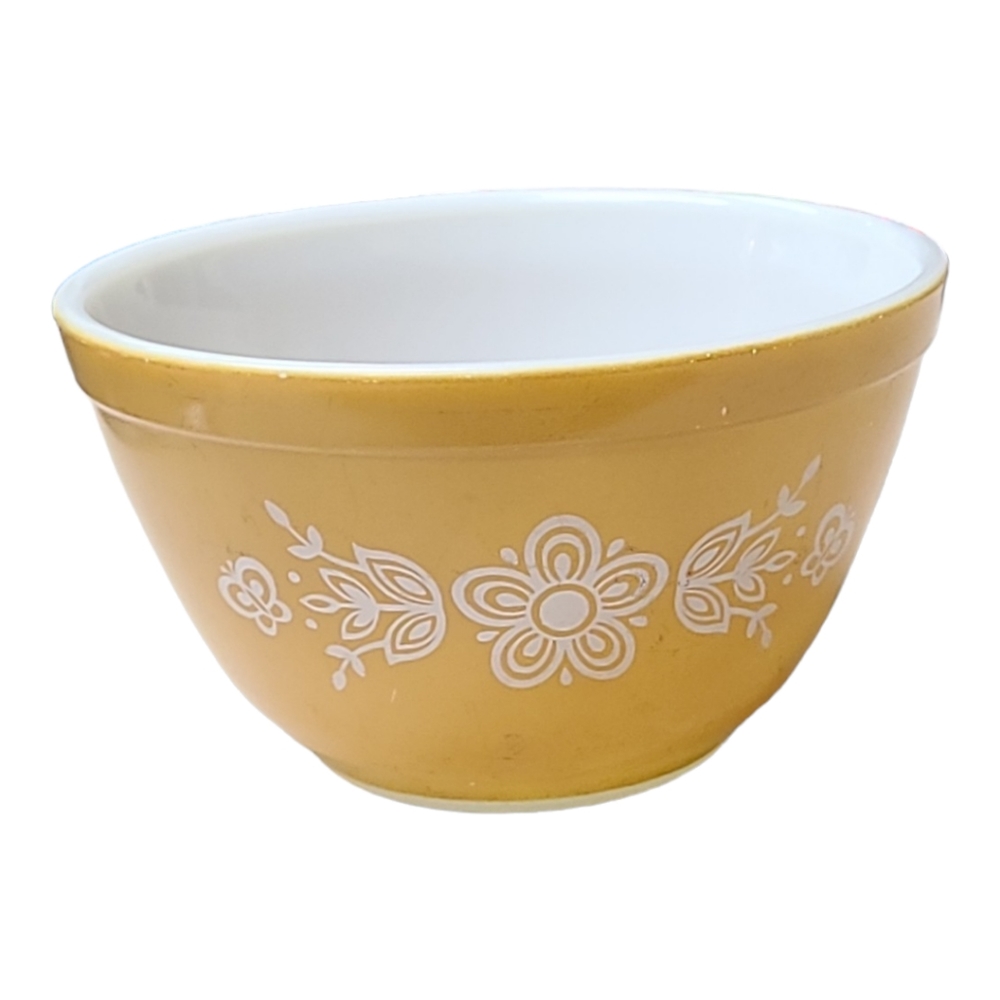 Vintage Pyrex Butterfly Gold 1 1/2 Pint Small Nesting Mixing Bowl 401 1970s